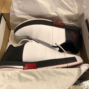 Jordan TE 2 Low Size 9.5